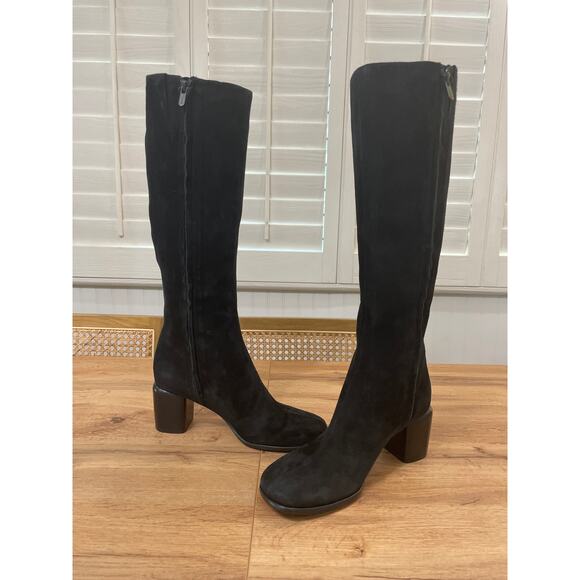 Vince Maggie Knee High Boots Black Suede Size 8 NWOB Riding Boots Round Toe - Picture 5 of 12
